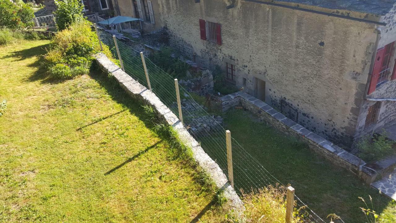 Relais Des Castors Bed & Breakfast Murat  Eksteriør bilde