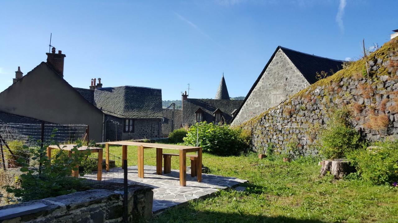 Relais Des Castors Bed & Breakfast Murat  Eksteriør bilde